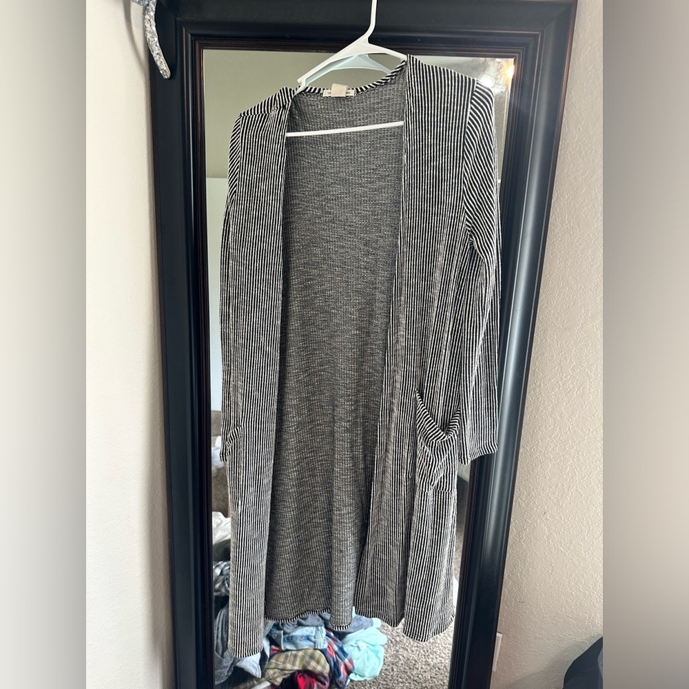 Caution to the Wind long striped cardigan black and white Size L